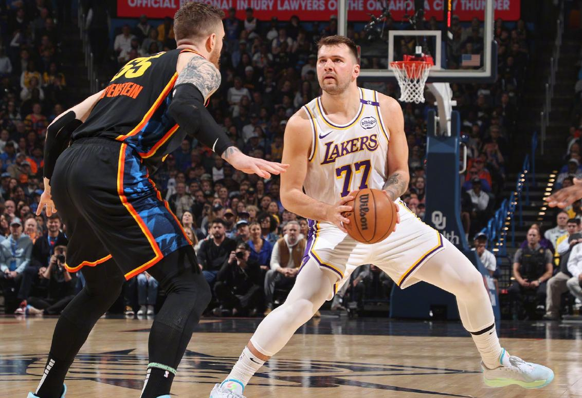 九游-今夜体能课后，俄克拉荷马雷霆造点机会备战NBA常规赛，气氛紧张，更衣室氛围转暖的简单介绍